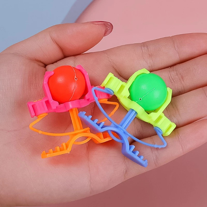 【พร้อมส่ง】📍ของเล่นลูกบอลพลาสติก ขนาดเล็ก เหมาะกับของขวัญเทศกาลกลางแจ้ง สําหรับเด็ก นิ้ว หนังสติ๊ก