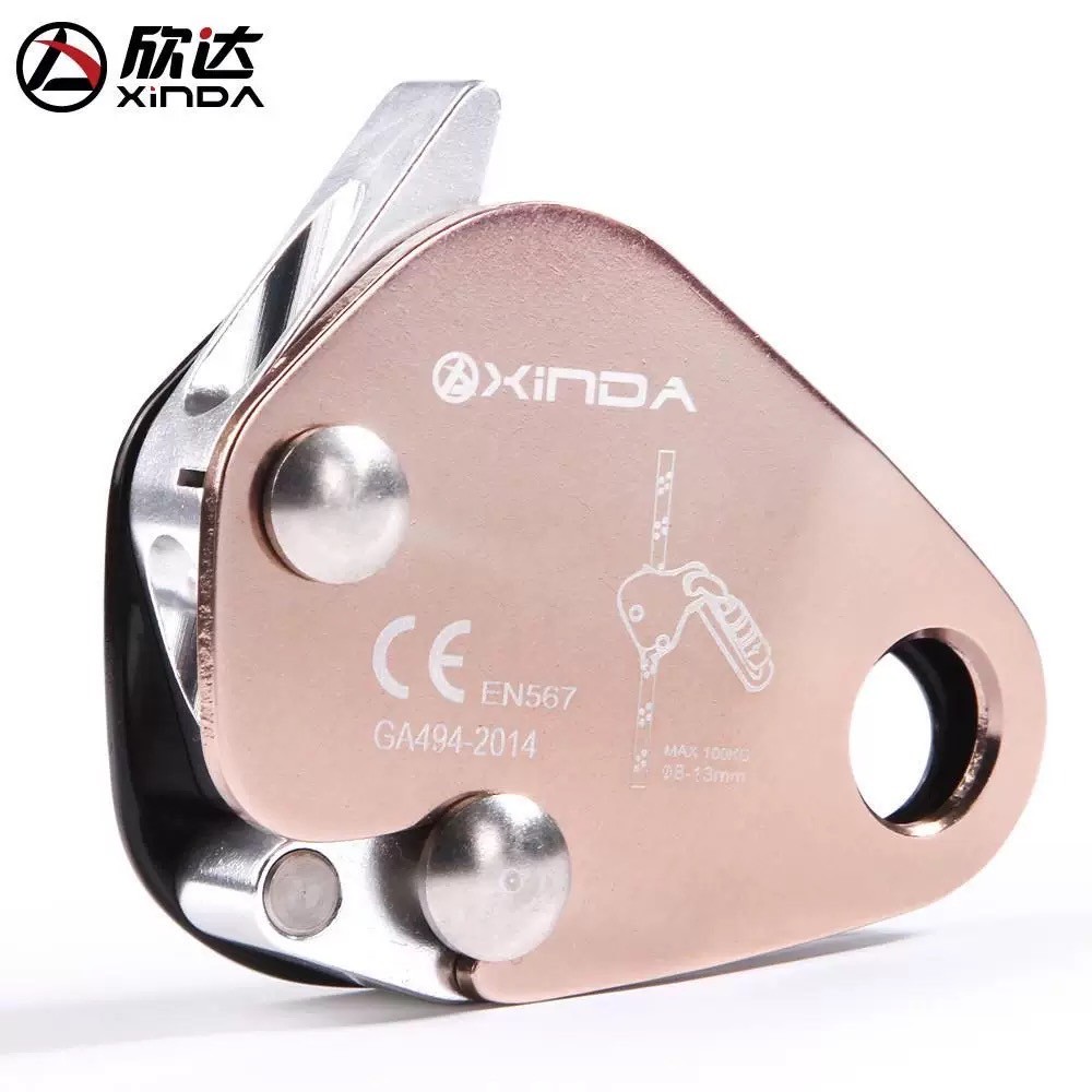 อุปกรณ์เชือกล็อกอัตโนมัติ Fall Arrester ยี่ห้อ: XINDA  สำหรับ กันตก ผลิตจากอลูมิเนียม แข็งแรง