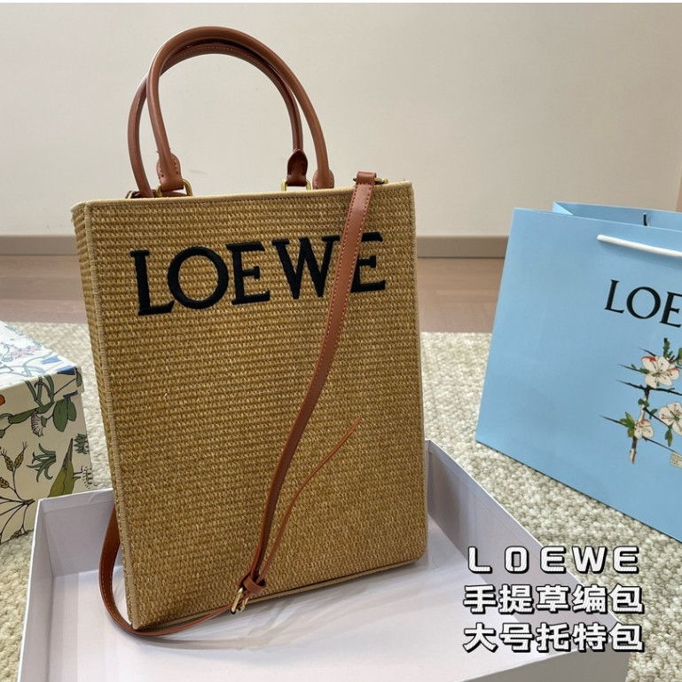 Loewe/loewe กระเป ๋ าผู ้ หญิง กระเป ๋ าฟางแบบพกพา Tote Bag