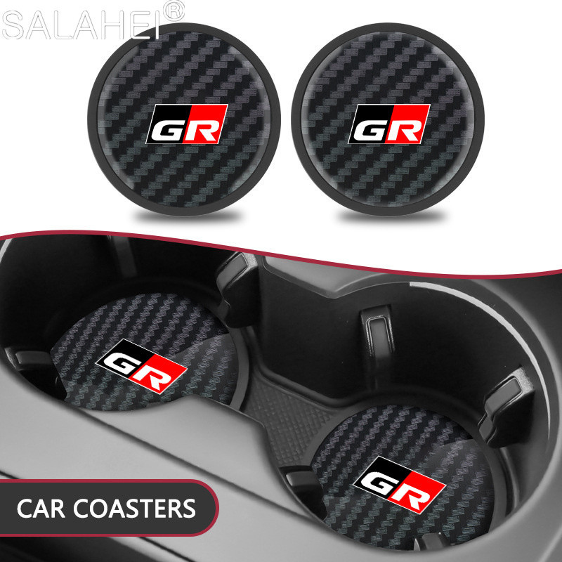 2pcs คาร์บอนไฟเบอร์รถน้ํา Coaster ถ้วย Pad Non-Slip สําหรับ Toyota GR GR Gazoo Racing GR SPORT RAV4 Yaris อุปกรณ์ตกแต่งภายใน