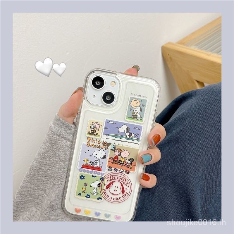 Little Red Book Snoopy Stamp Apple 15/14 เคสโทรศัพท ์ iPhone13/1211 Soft Case xs/xr Niche 78 Space Case IXSB
