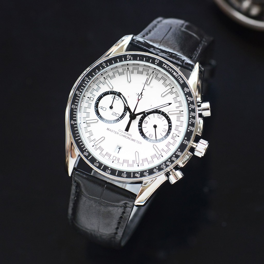 Om Racing Style นาฬิกาผู้ชาย Quartz Chronograph สายเหล็กแข็งซ่อนมือสอง