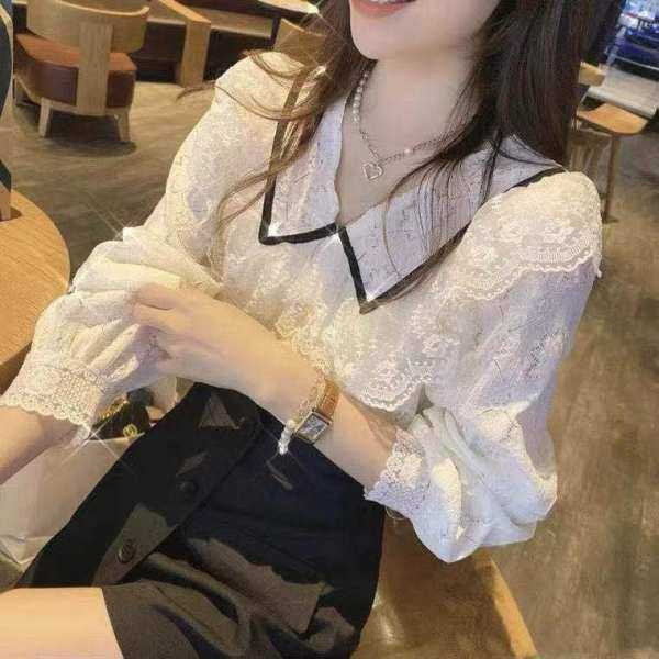 ใหม่ สไตล์เกาหลี คอตุ๊กตาสีบล็อก ขอบลูกไม้ ปะติดปะต่อ เสื้อเบลาส์ถักโครเชต์หวานเยาว์สำหรับผู้หญิง OT