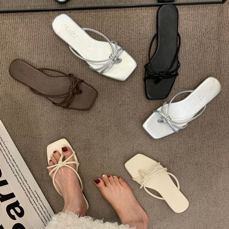 รองเท้าแตะลําลองแฟชั่น เปิดนิ้วเท้า น้ําหนักเบา ใส่สบาย เหมาะกับเดินชายหาด กลางแจ้ง สําหรับสตรี