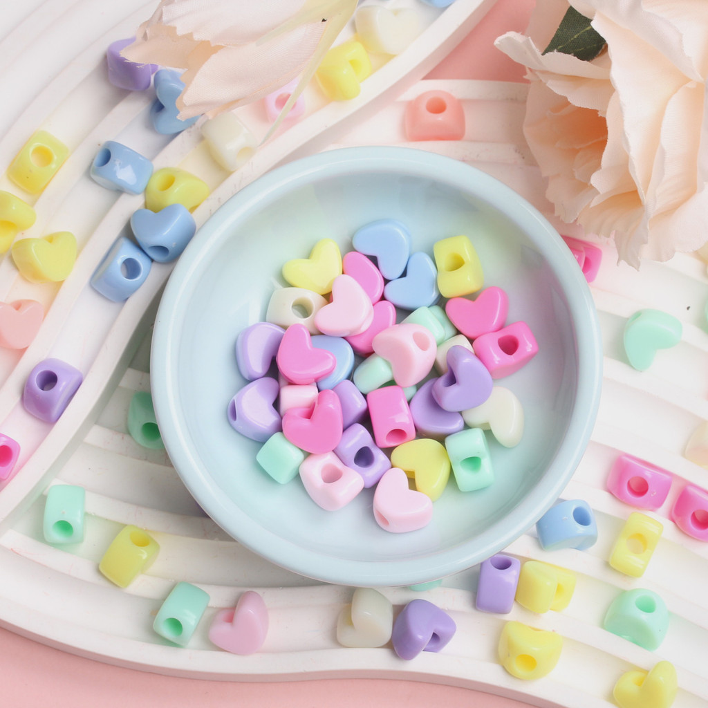 20 ชิ ้ น 9 * 11 มิลลิเมตรเครื ่ องประดับทํา DIY สําหรับลูกปัดหลวม Stereoscopic หัวใจสร ้ อยข ้ อมือสร ้ อยคอจี ้ สีลูกกวาด