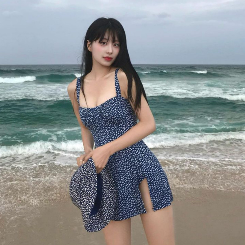 Gwenny M-XL ชุดว่ายน้ำสตรีชุดว่ายน้ำชายหาดแขนกุดจุดเกาหลีชุดว่ายน้ำชิ้นเดียวที่มีหมวก ราคา ถูกที่สุด ดีลบีเคเค แกลเลอรีภาพที่ 8