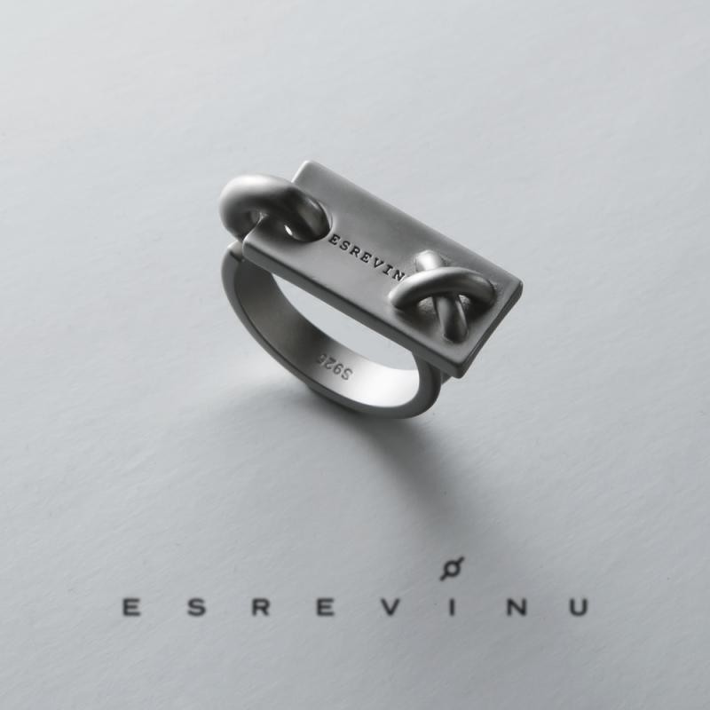 Universe Mark "Reshaping + O แหวนเปิดเงิน Niche Original Geometric Design Neutral Fashion Cool Men and Women