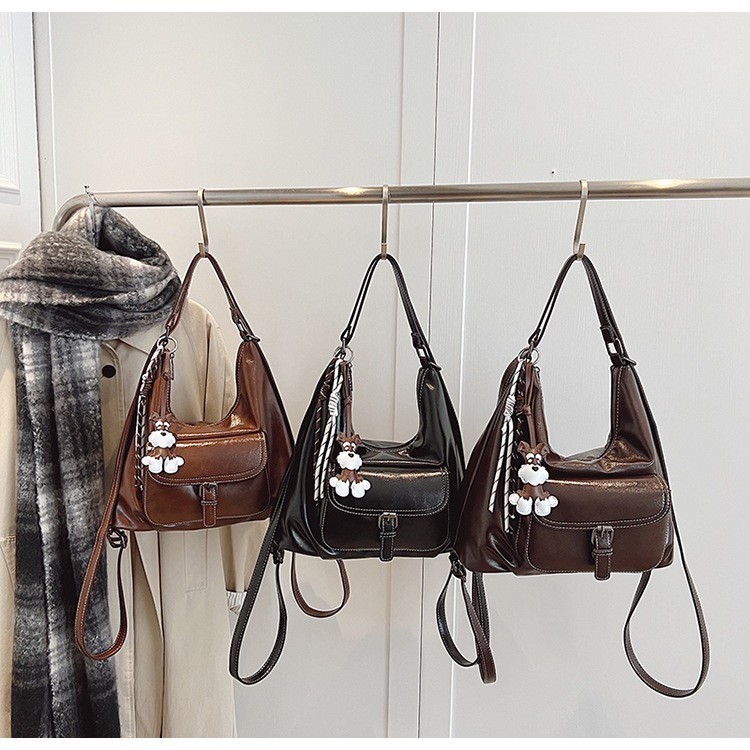 coco.baby  กระเป๋าสะพายไหล่และกระเป๋าเป้สําหรับผู้หญิง สไตส์นี้เท่มาก แฟชั่นมาใหม่ งานดี แฟชั่นฤดูใบไม้ผลิตPU -AP3023