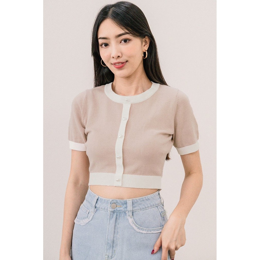 Dear Lyla Cassey Contrast Trim Heart-Button Knit Top (Pink Taupe)