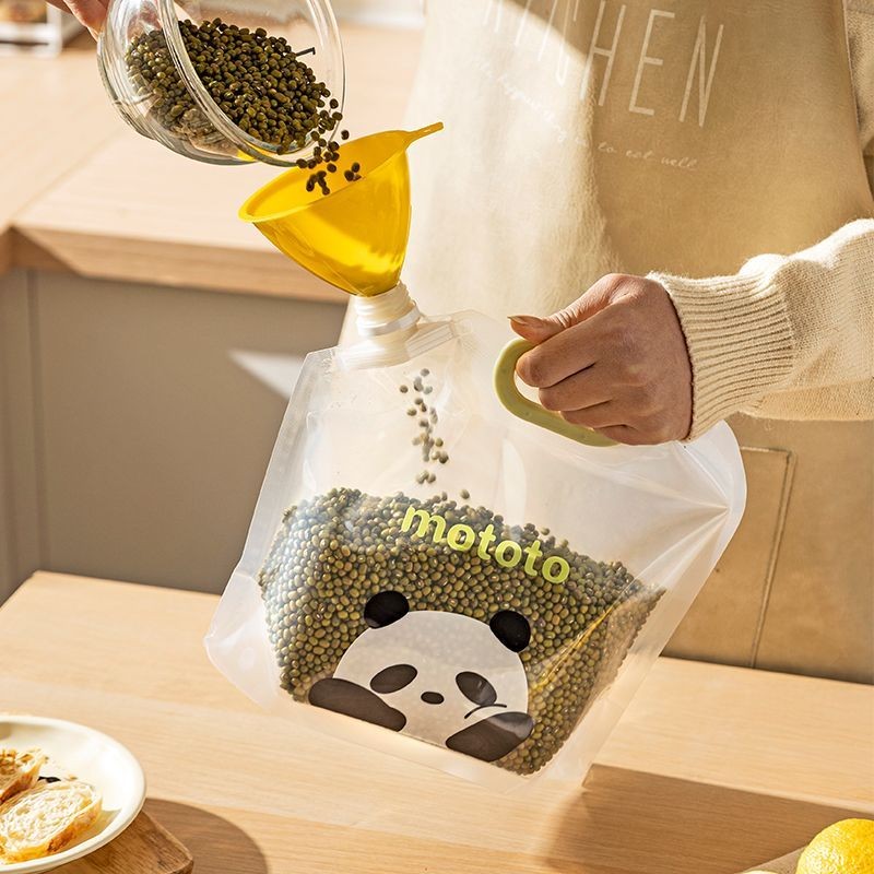 แม่บ้านสมัยใหม่ mototo Panda Whole Grain Storage Bag Sealed Insect-Proof Moisture-Proof Rice Storage Sub-Packing Rice B20250318