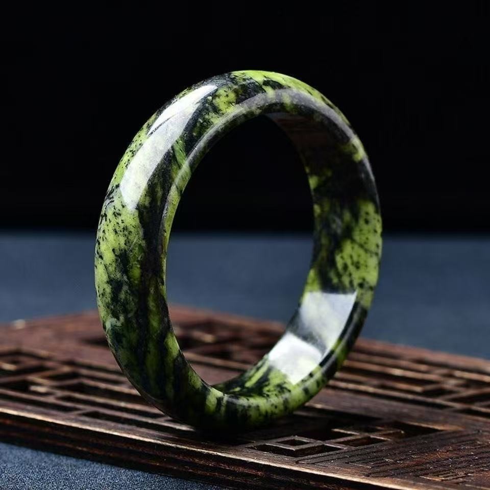 สร้อยข้อมือหยกทิเบตธรรมชาติ แม่เหล็กแรงสูง สร้อยข้อมือหยกยาคิง สุขภาพ หยกบรรเทาความเหนื่อยล้า สร้อยข้อมือหยกแท้ ปรับปรุงการนอนหลับ