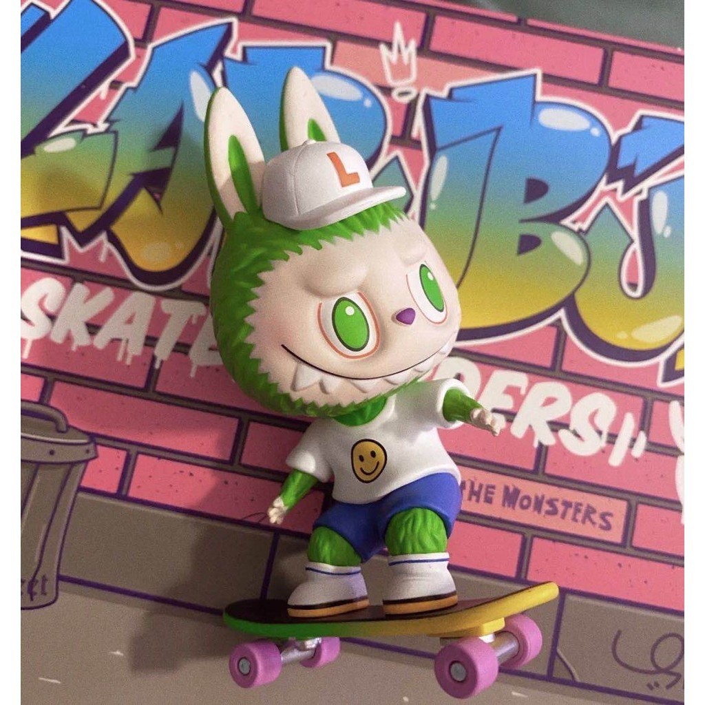 P POP MART POP MART LABUBU สเก็ตบอร์ด Hand-Made MART กล่องตกแต่งอินเทรนด์ของเล่นของขวัญของแท้