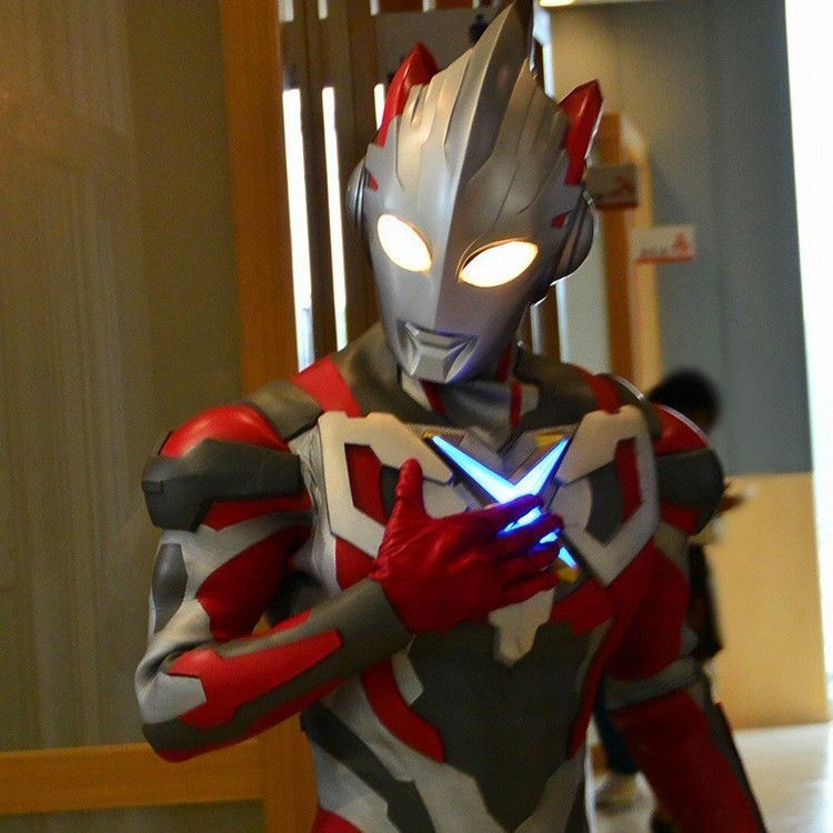 (ผลิตภัณฑ์กึ่งสำเร็จรูป)1:1คอสเพลย์อัลท์แมน Aix, ชุดเกราะที่สวมใส่ได้, หมวกกันน็อค, รุ่น EVA อุปกรณ์