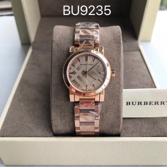 Burberry BU9039 BU9146 BU9235 26mm 34mm 38mm Burberry Rose Gold-tone Dial เหล็กกล้าไร้สนิมผลึกผู้หญิ