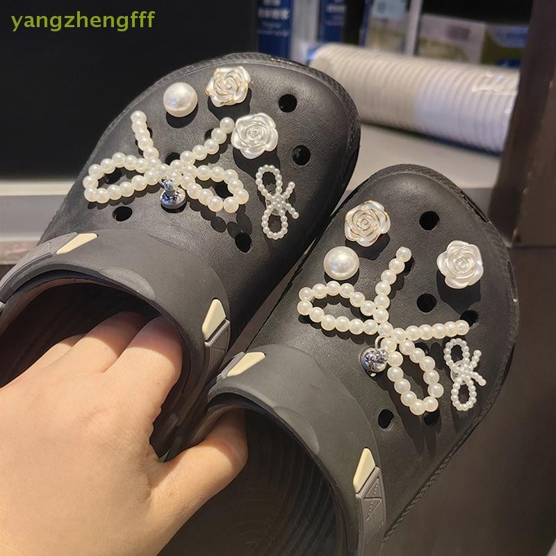 [yangzhengfff] ใหม่ Pearl Bowknot ที่ถอดออกได้รองเท้าหัวเข็มขัดอุปกรณ์เสริมขั้นสูงสไตล์บัลเล่ต์ตกแต่งหัวเข็มขัดน่ารักรองเท้าอุปกรณ์เสริมสําหรับสาวของขวัญ [ใหม่]