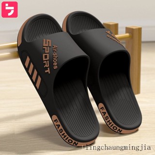 รองเท้าแตะผู้ชายฤดูร้อน 2025 แฟชั่นใหม่กลางแจ้ง สบาย แต่เพีย…