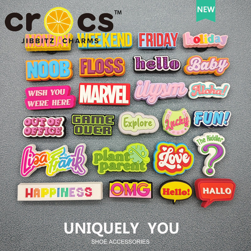 jibbitz crocs แท้ กระดุมรองเท้า charm 2024 หัวเข ็ มขัดรองเท ้ าสไตล ์ ใหม ่ สนุกชุดภาษาอังกฤษอุปกรณ ์ เสริมรองเท ้ า