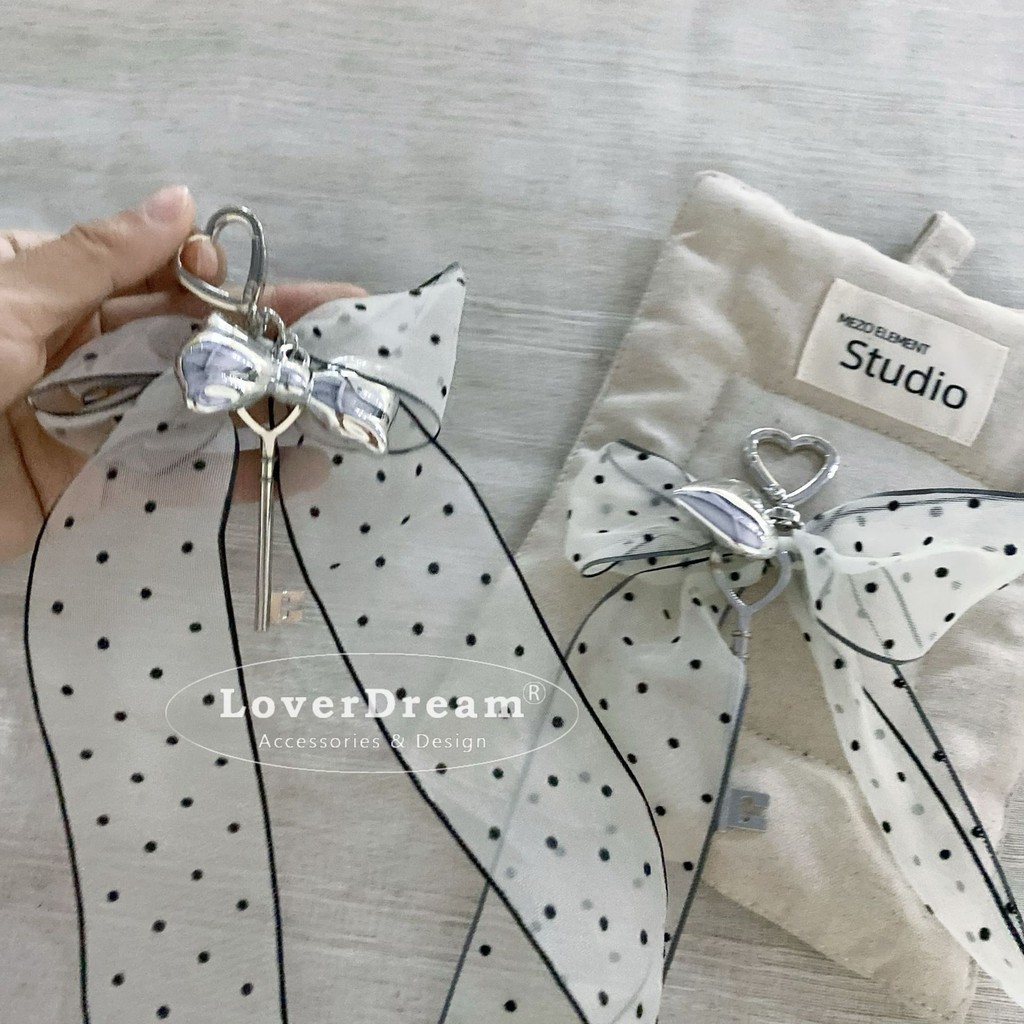 Luo Fumeng สไตล์ใหม่ Polka Dot Bow Streamer Love Heart พวงกุญแจจี้หวานแฟชั่นเนื้อกระเป๋าจี้