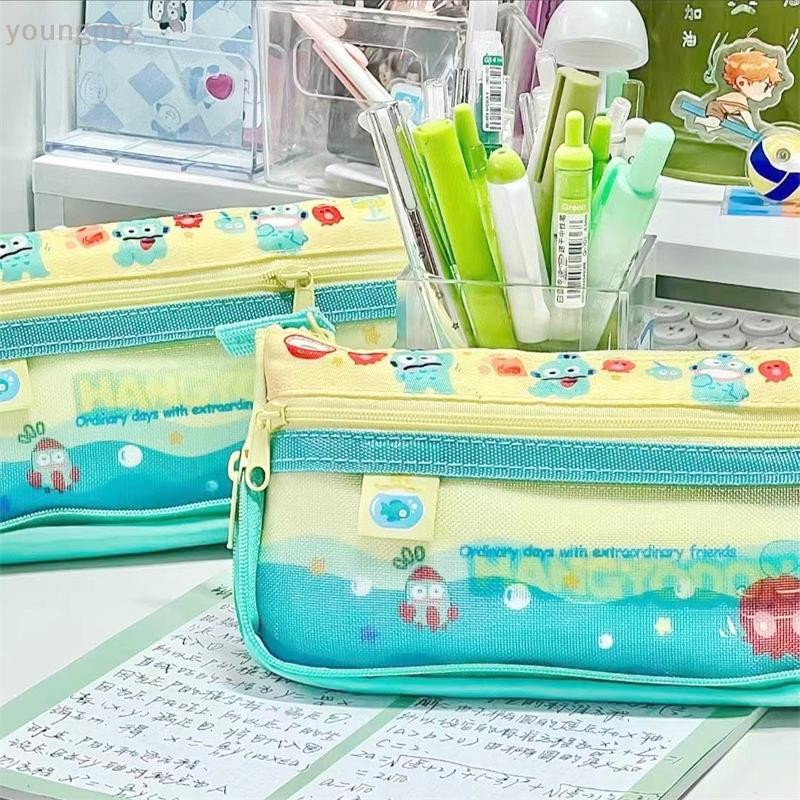 SANRIO [ที่] ซานริโอ อะนิเมะการ์ตูนนักเรียนปากกากระเป๋าน่ารัก แฮงโยดอน กล่องดินสอความจุขนาดใหญ่หลายชั้นเครื่องเขียนถุงเก็บสาวแต่งหน้ากระเป๋าของขวัญ ไทย