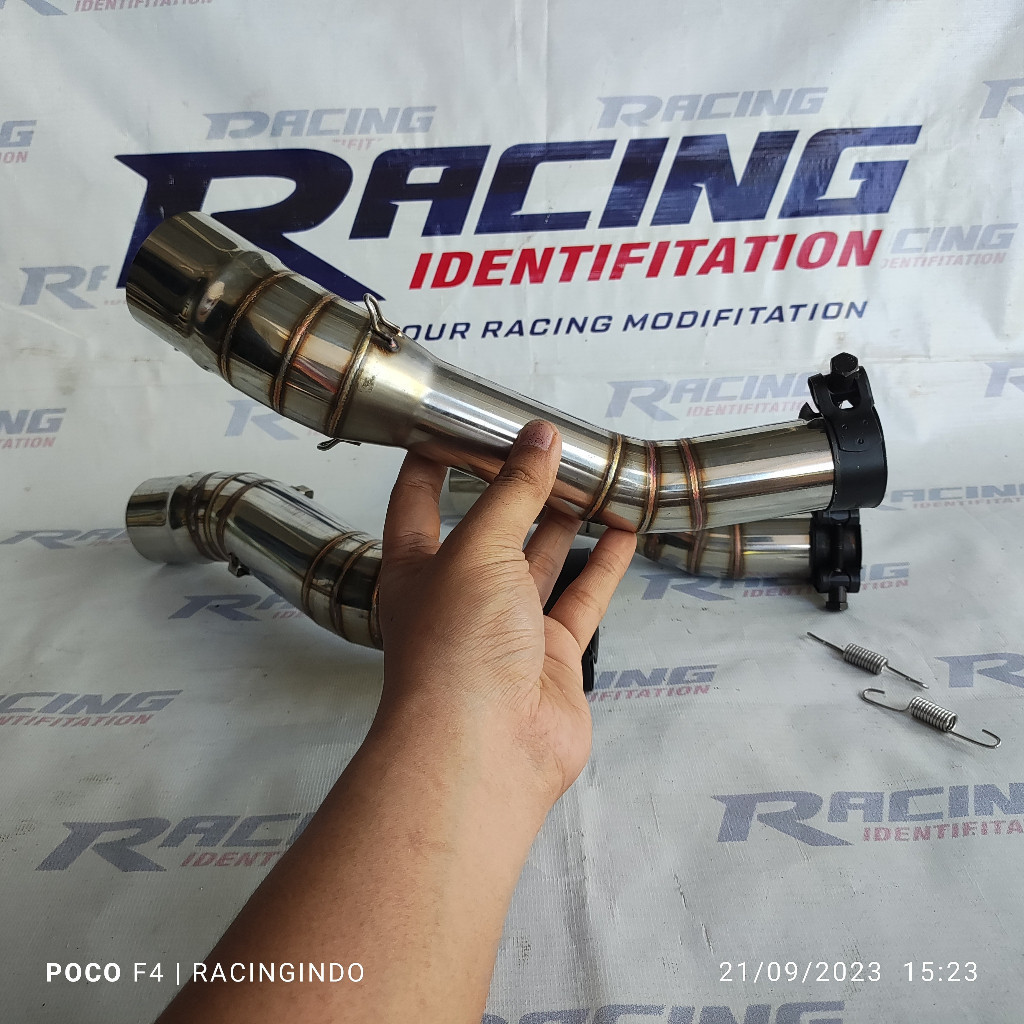 ท่อสวมท่อไอเสียแข่งyamaha r25 mt 25 cbr 250 rr ninja 250 fi cb 150 r dcorps ใหม่