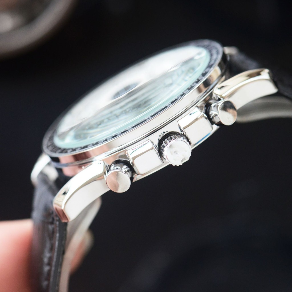 Om Racing Style นาฬิกาผู้ชาย Quartz Chronograph สายเหล็กแข็งซ่อนมือสอง