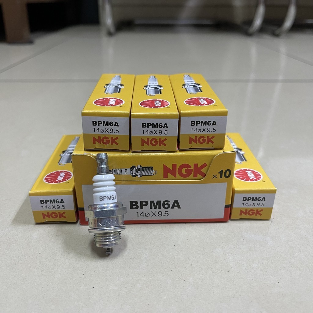 NGK SPARK PLUG BPM6A BPM6 BPM6A BPM 6A PLUG MESIN RUMPLUG LAWN MOWER NGK BPM6A PLUG MESIN