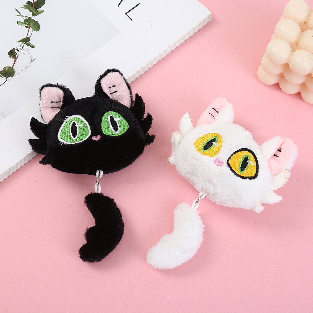 พวงกุญแจตุ๊กตาแมว สวยหรู SP063