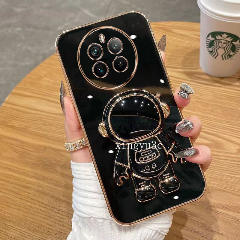 เคสโทรศัพท์ Realme 12 Pro Plus 12 Plus 12 5G Realme11 5G 11X 5G Realme 11 Realme 10 เคสโทรศัพท์มือถือ ซิลิโคน ชุบไฟฟ้า รูปนักบินอวกาศ หมุนได้ 360 องศา พร้อมขาตั้ง สําหรับ Realme 12 Pro Plus 12 Plus 12 5G Realme11 5G 11X 5G Realme 11 Realme 10