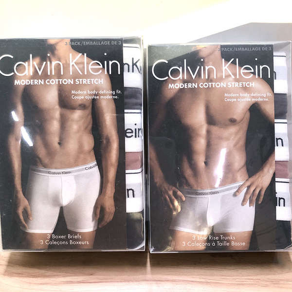 กางเกงใน กางเกงใน ck Calvin Klein CK Men's New Close-fitting Breathable Boxer Boxers กางเกงบ็อกเซอร์ 3 แพ็ค