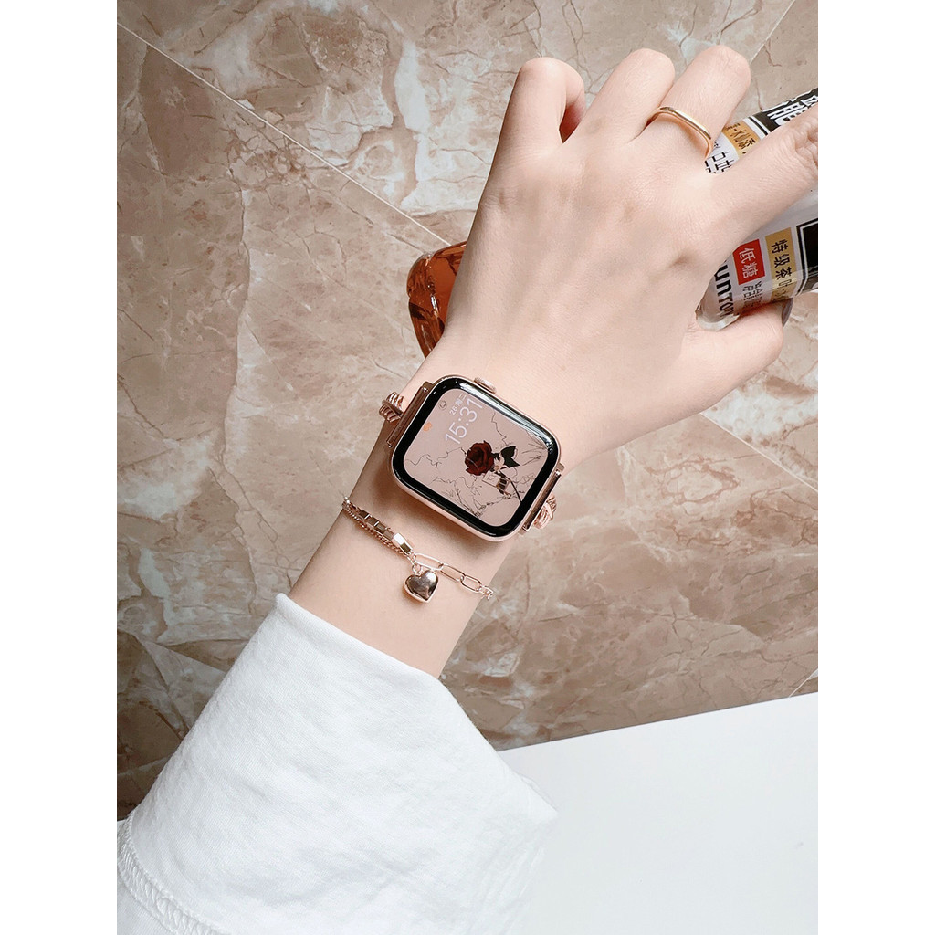[ ข ้ อเสนอพิเศษ ] สายแฟชั ่ น Maple Leaf เหมาะสําหรับสาย Apple Watch iWatch S9 AppleWatch87654 สายสร ้ อยข ้ อมือโซ ่
