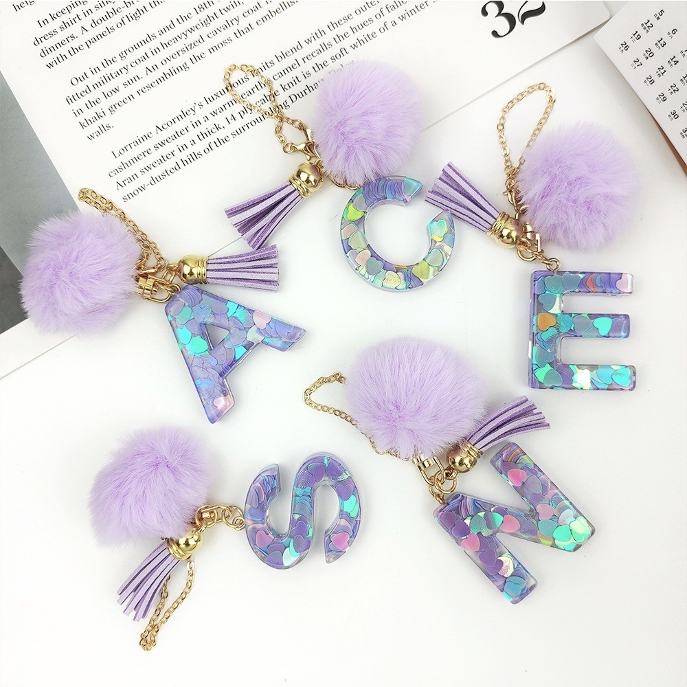 ประณีตพู่ 26 ตัวอักษร Key Chain Charm เรซิ่นผีเสื้อจี้พวงกุญแจสําหรับผู้หญิงผู้ชายกระเป๋ากุญแจรถ Stanley ถ้วยอุปกรณ์เสริม