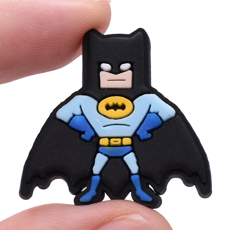 Jibbitz Crocs รองเท้าลายการ์ตูนน่ารัก Batman Series เหมาะสําหรับรองเท้าแตะ Crocs