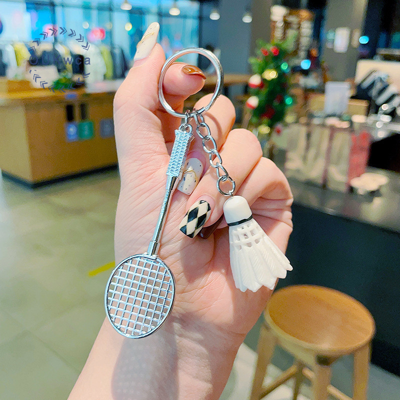Oukwca พวงกุญแจแบดมินตัน - ออกแบบใหม ่ Cool พวงกุญแจโลหะรถ Key Chain พวงกุญแจจี ้ สําหรับ Enthusiats ของขวัญใหม ่