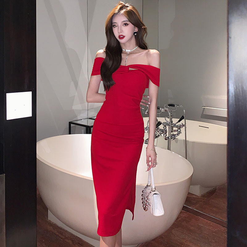 ติดตามรับ✔เดรสออกงาน เดรสเซ็กซี่✨ชุดเดรสไนท์คลับ✨ชุดการแสดง✈WDS0894 ชุดเดรสเปิดไหล่คอสายเดี่ยวคนดัง 