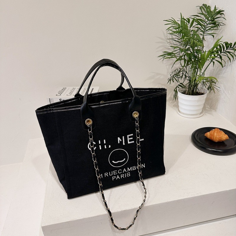 Tote Bag Beach Bag Female Portable Underarm Bag Chain Storage Bag