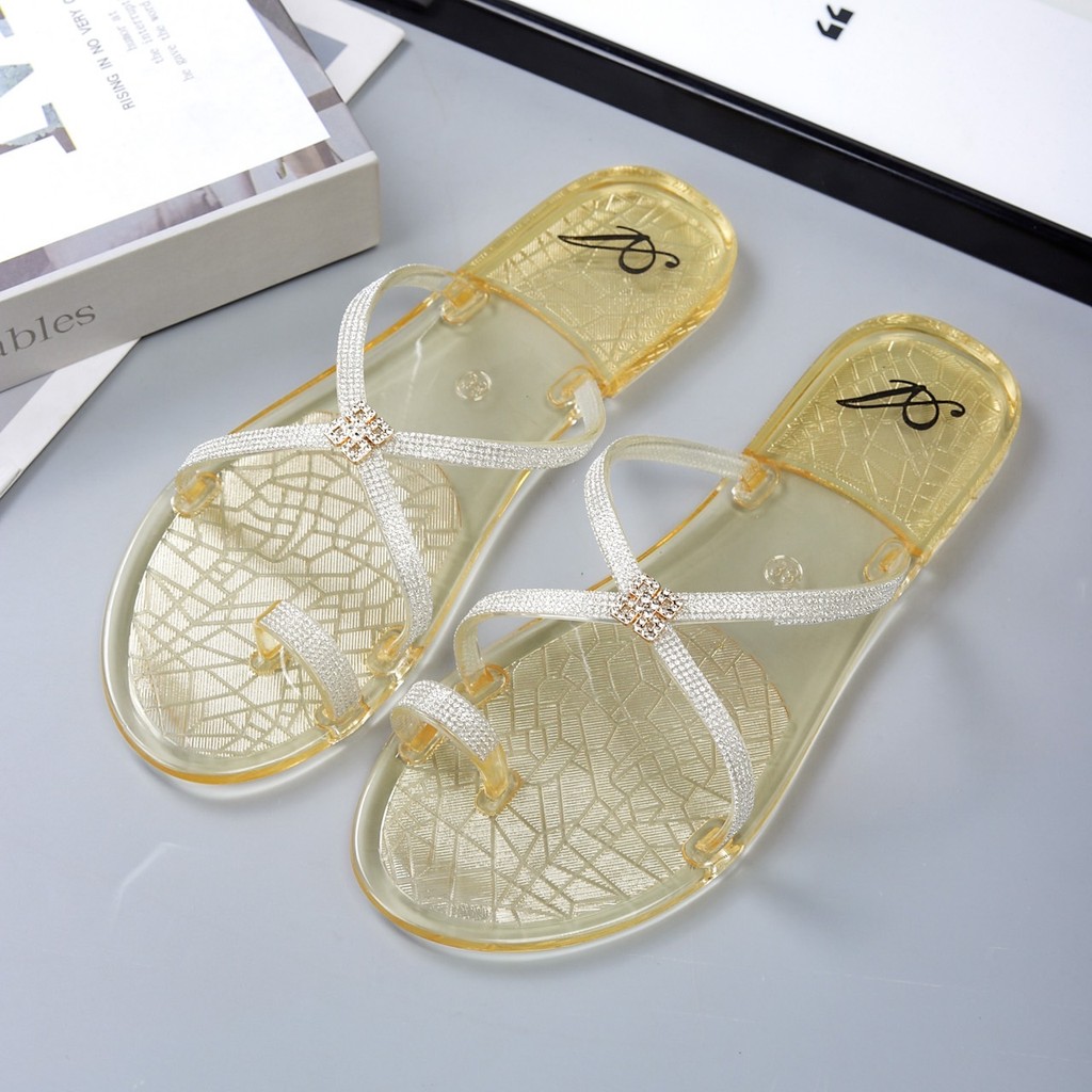 Code: 625 รองเท้าพื้นแก้ว สายไขว้ เพชรสวย ไซส์ 36-40 พร้อมส่ง