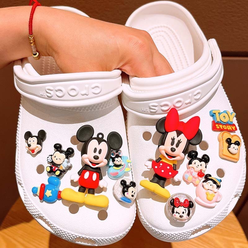การ์ตูน Minnie Jibits ชุดของเล่น Story Jibitz Croc Charm Mickey Croc Jibbits สําหรับเด็กรองเท้าอุปกรณ์เสริมรองเท้า Charms Pin ตกแต่ง