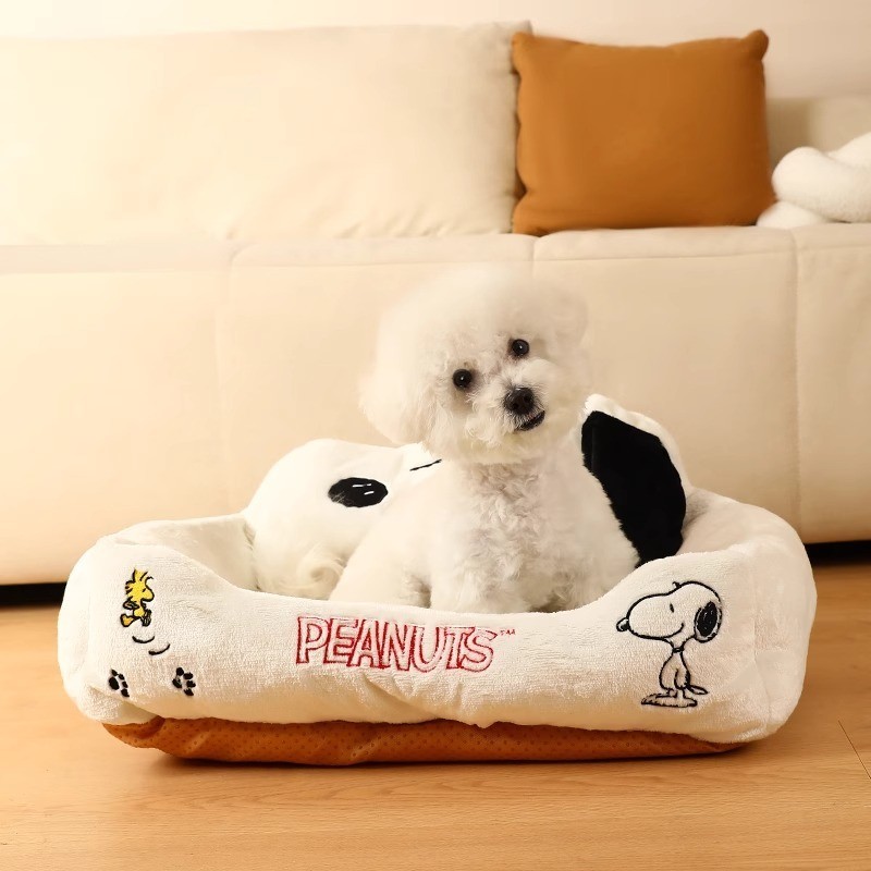 มาถึงแล้ว❤️Snoopy Co-Branded Kennel Four Seasons Universal Dog Mat Sleeping Mat Cat Tear-Proof Bite 