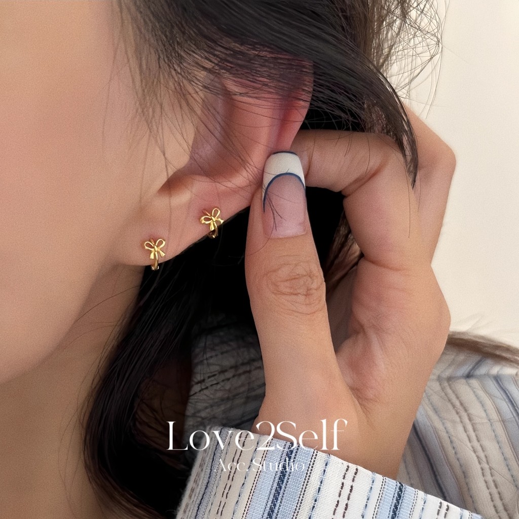 Love2Self E029 Tiny Hoop ต่างหู Bowknot ผู้หญิงหู Hoop ต่างหูแฟชั่นเกาหลีสาวอุปกรณ์เสริม