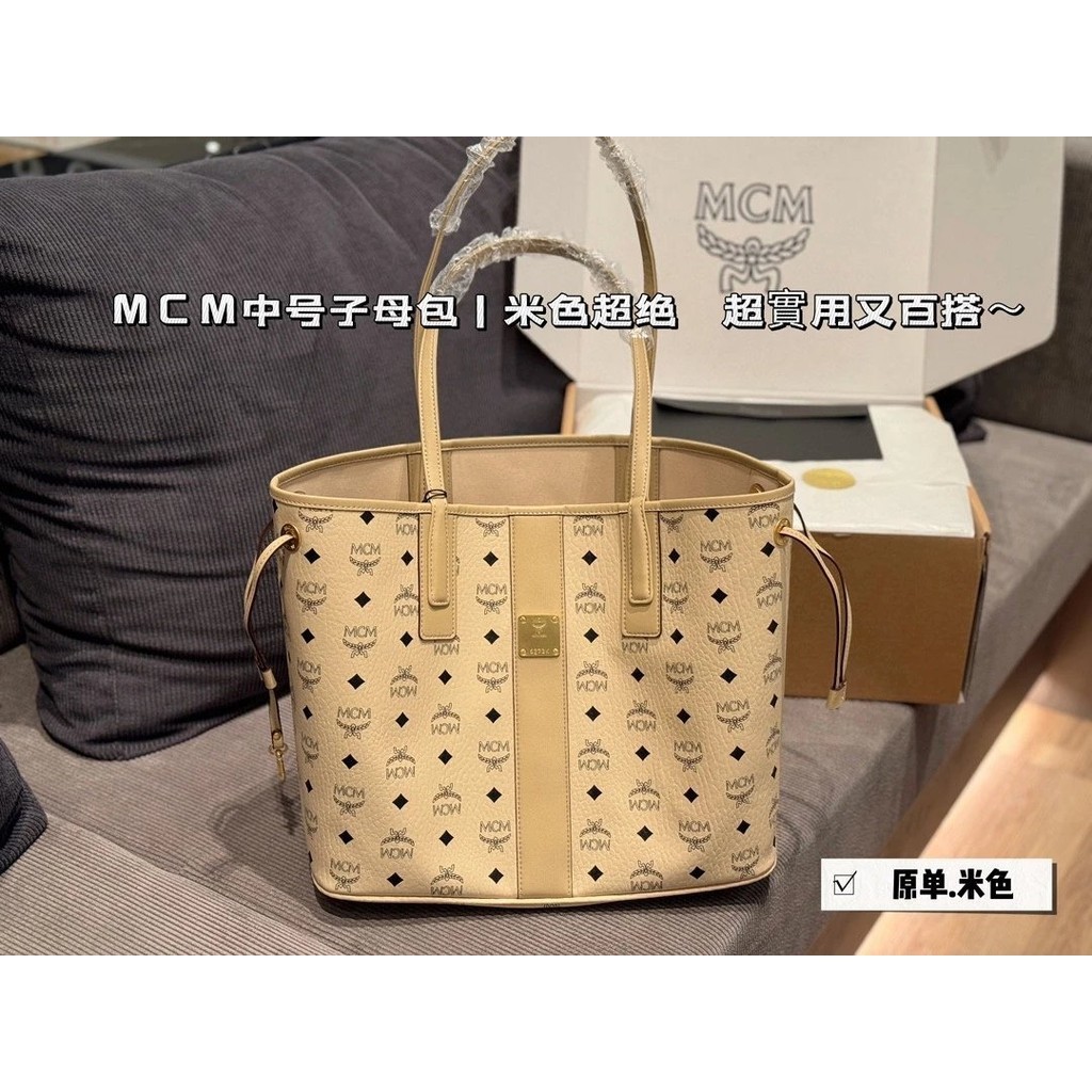 [หนังแท้คุณภาพสูง] Mcm กระเป๋าหญิง Visetos Liz Medium Tote Bag รูปแบบใหม่พิมพ์กระเป๋าช้อปปิ้งไหล่เด็