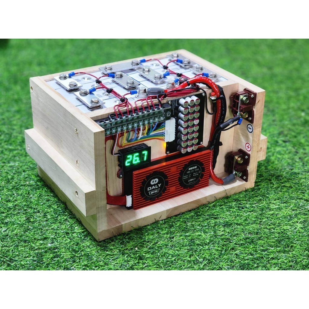 [🚨🚨ส่งด่วนในไทย🚨🚨]24v 50Ah แบตเตอรี่โซล่าเซลล์ 24v 50ah แบตลิเธียม 3.2v 8s ครบชุด BMS DALY 100A แบตเ