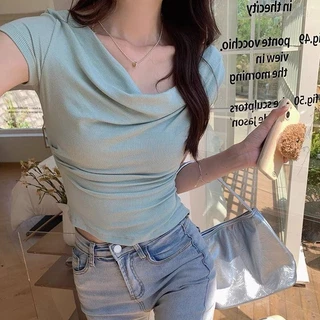 Anata เสื้อที-เชื้อสั้นสำหรับผู้หญิงสไตล์แฮทแมม เสื้อคอหนึ่งข้างแบบคลิ้นลอยลาง เสื้อช่วยรูปร่างและผสานได้หลายแบบ