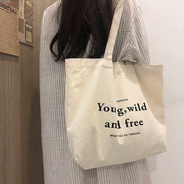 tote bag กระเป๋า tote bag เตรียมใจ สไตล์จดหมายกระเป๋าผ้าใบเรียบง่ายสไตล์เกาหลีสไตล์ขี้เกียจขนาดใหญ่-ความจุกระเป๋าช้อปปิ้งชายนักเรียนหญิง ระดับ ที