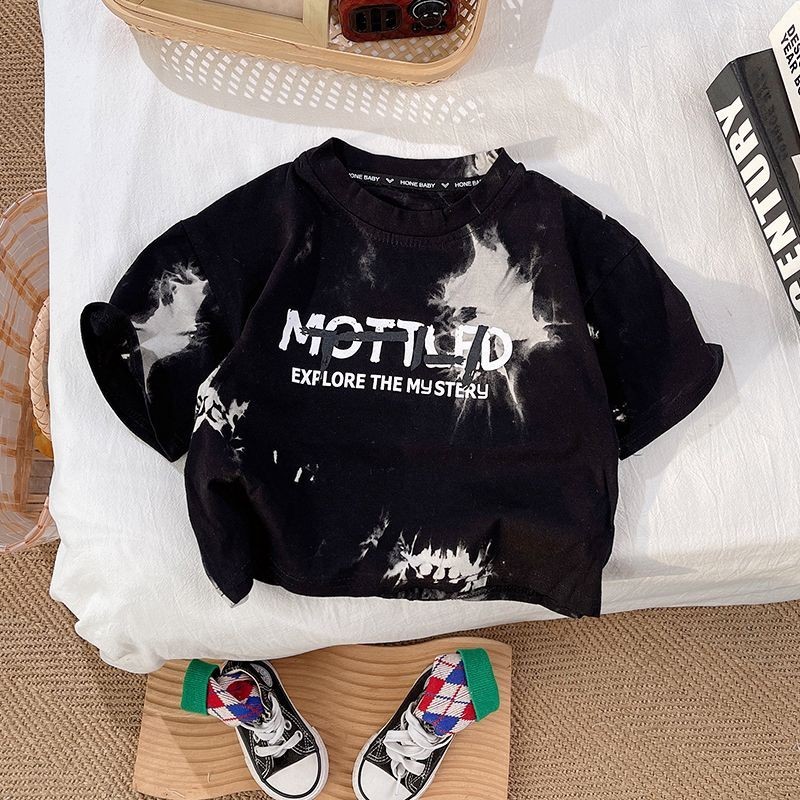 ใหม่ ชุดเสื้อแขนสั้น พิมพ์ลาย + กางเกง สองชิ้น สําหรับเด็กผู้ชาย 2024