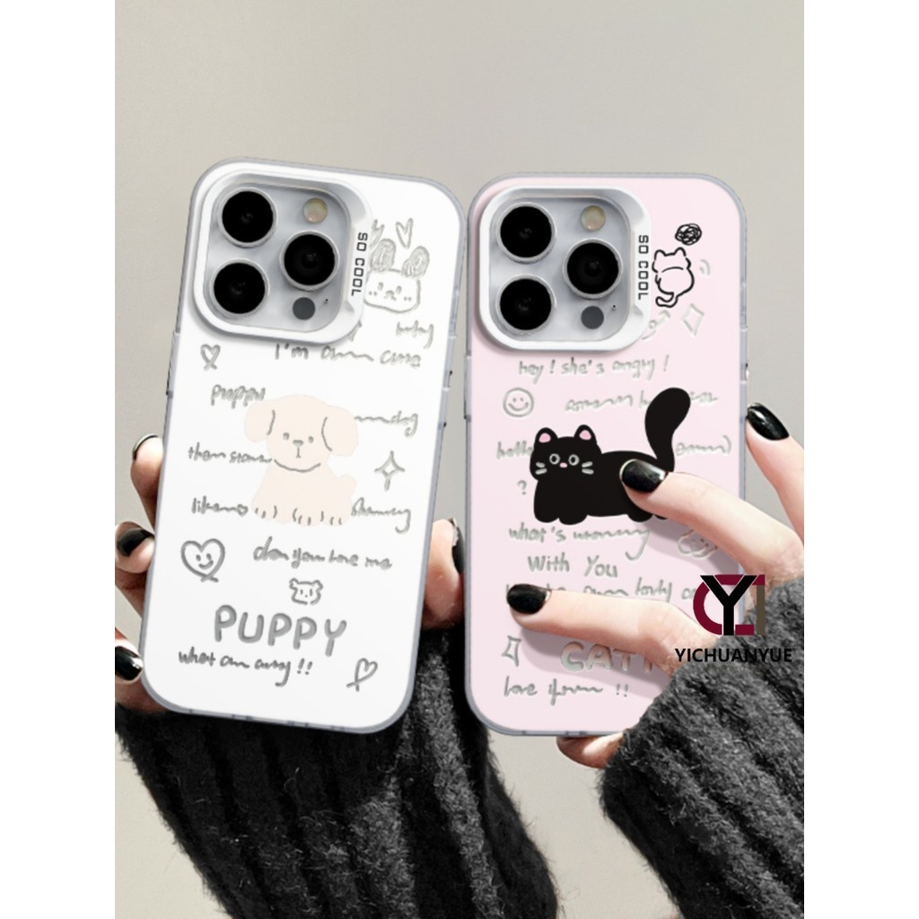 สำหรับ iPhone 13 12 14 11 15 Pro Max XR X Plus XS SE 7 8 สีขาวสุนัขแมวดำการ์ตูนรูปแบบกรณีฮาร์ดเชลล์เคสไอโฟนคู่เคสไอโฟน