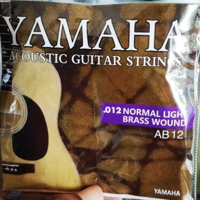 สายกีตาร ์ อะคูสติก Yamah หมายเลข 10 -12 สายกีตาร ์ ไฟฟ ้ า 6 เส ้ น นุ ่ มสบาย