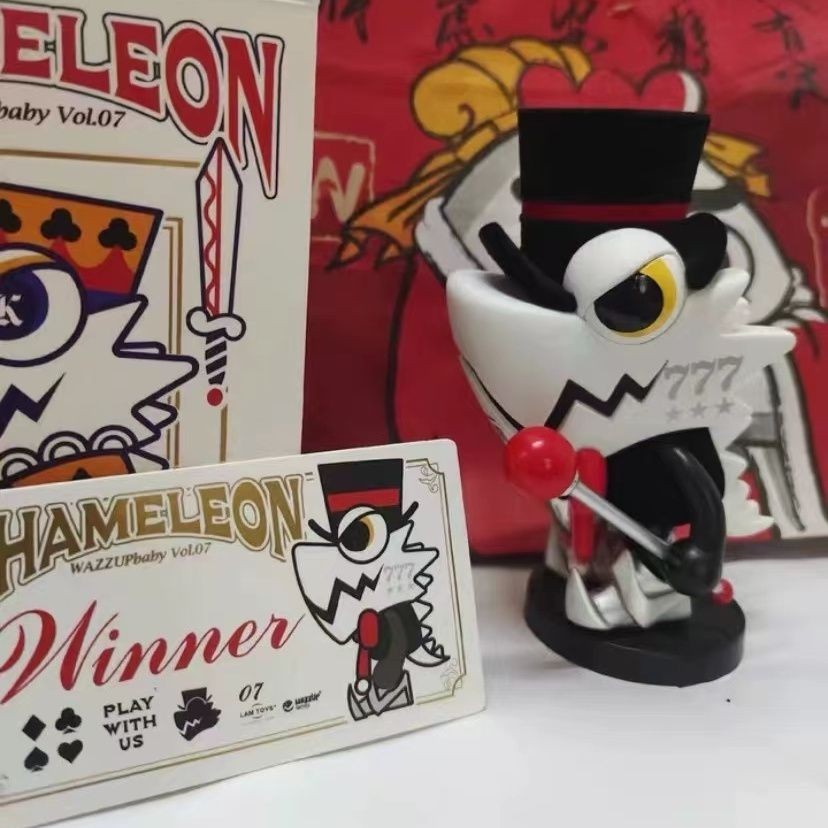 Lamtoys Chameleon Mystery Box 7th Generation Poker Series อินเทรนด์เล่นรูปเดสก์ท็อปเครื่องประดับของเล่นเด็กของขวัญ Mystery Box