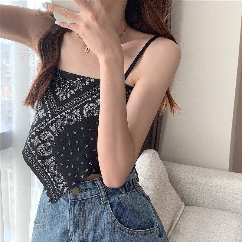 Strawbrary🍓เสื้อสายเดี่ยว แฟชั่น แต่งผ้าเช็ดหน้า ลายดอกสไตล์โบฮีเมียน น่ารัก มีฟองน้ำ เสื้อผ้า ผู้หญิง - รูปที่ 2