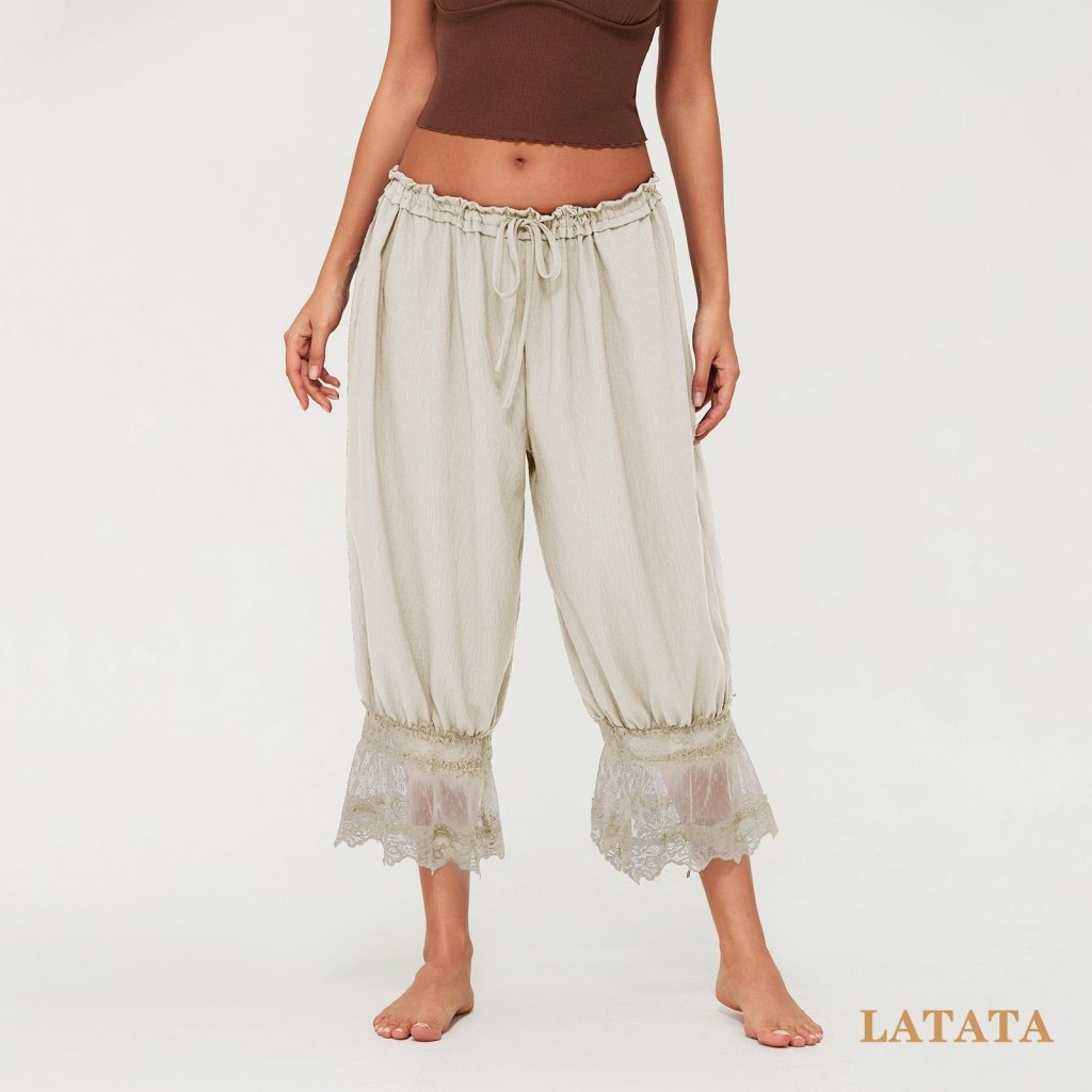 (จัดส่งในกรุงเทพฯ)Latata-Womens Cropped Pants Loose Mid Rise Patchwork Lace Lantern Pants Casual Streetwear