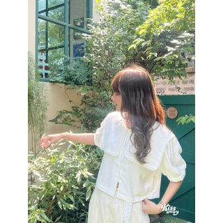 Marine Belle เสื้อคอปกกะลาสี โทนสีสุภาพ งานออกแบบคอปกสุดคลาสสิกเพิ่มเสน่ห์ให้ลุคดูดีแบบมีระดับ